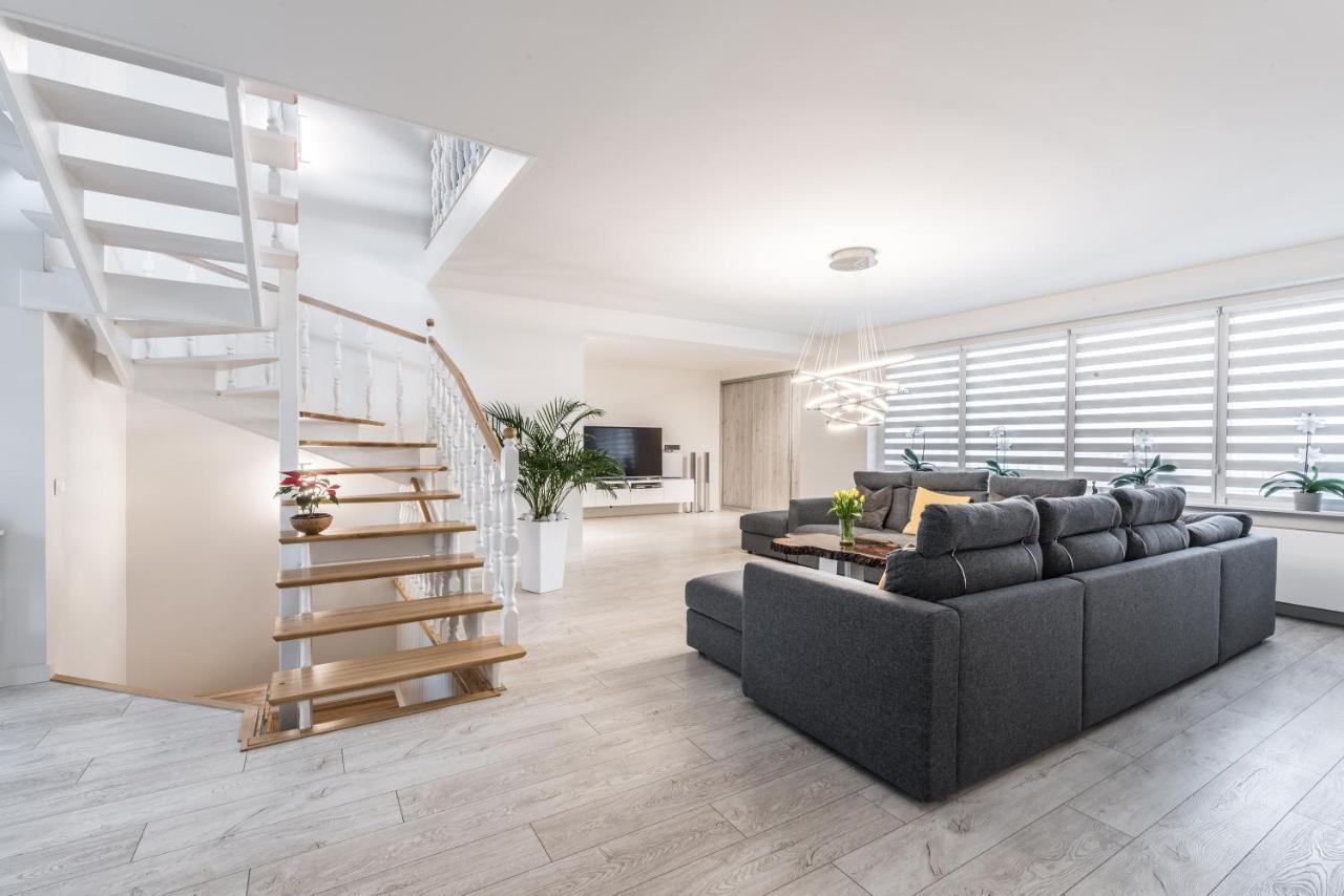 Villa House Poznan * Sauna * מראה חיצוני תמונה